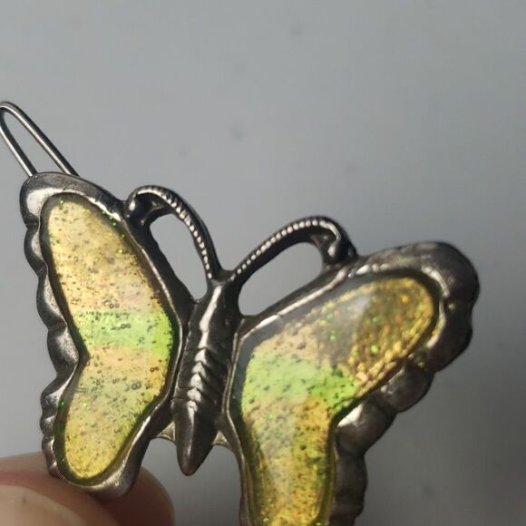 Y2K Butterfly Hair Clip - Picture 3 of 5